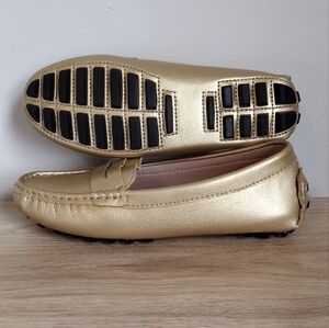 Women's Classic Gold Moccasin Penny Loafers Size 6 NEW